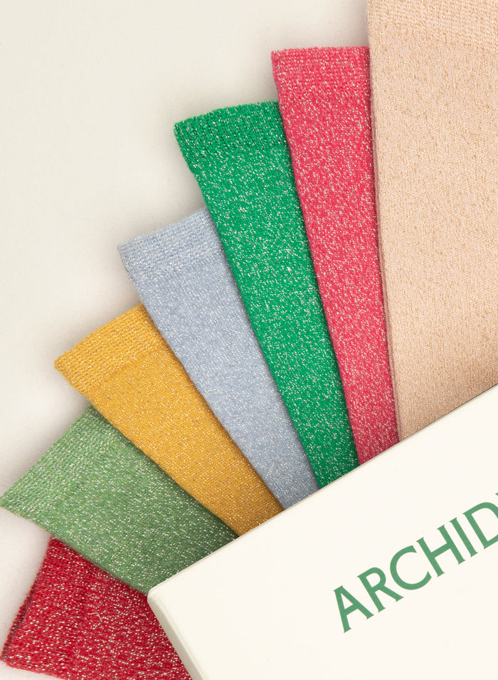 Les couleurs de chaussettes à adopter cet été