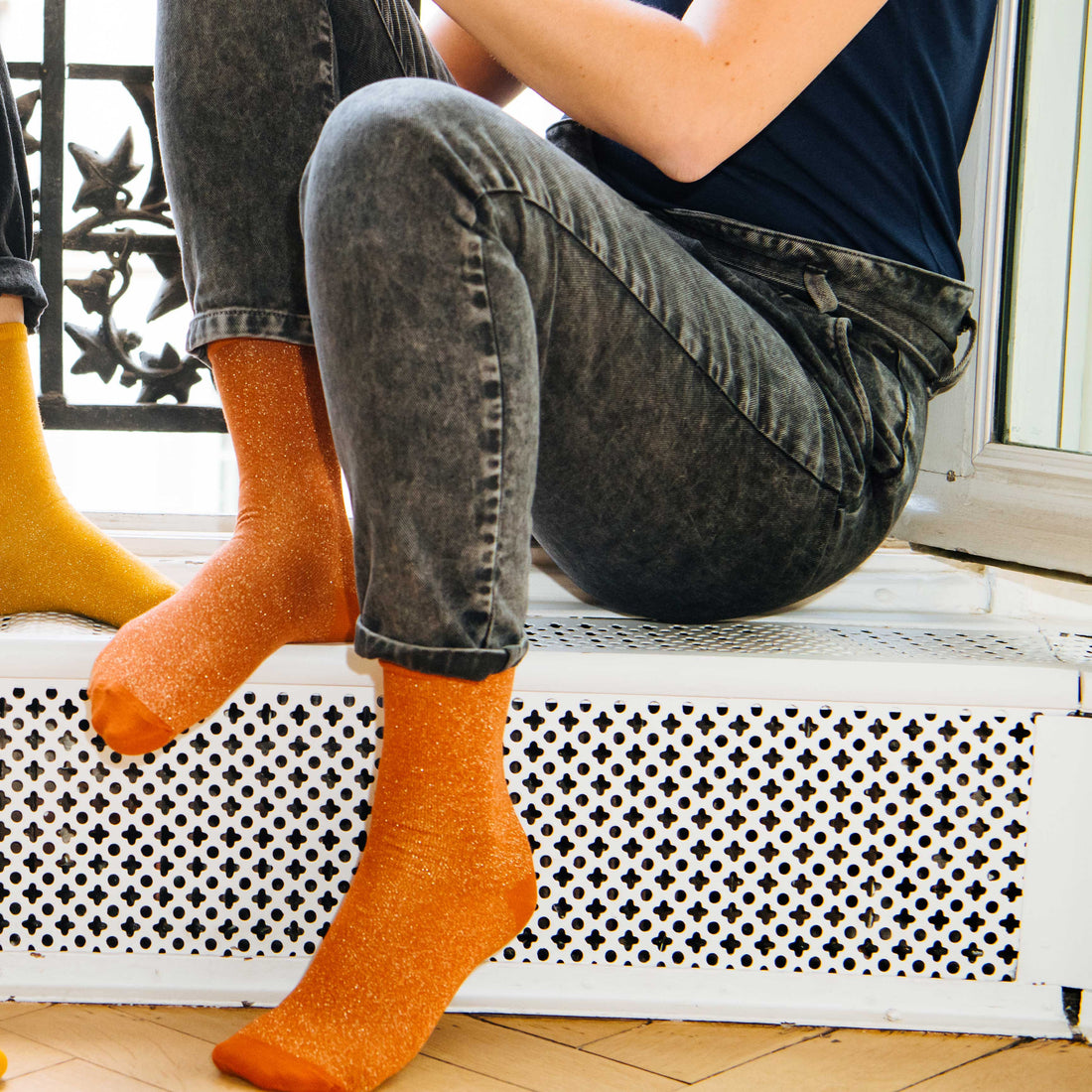 Comment assortir vos chaussettes Archiduchesse avec style
