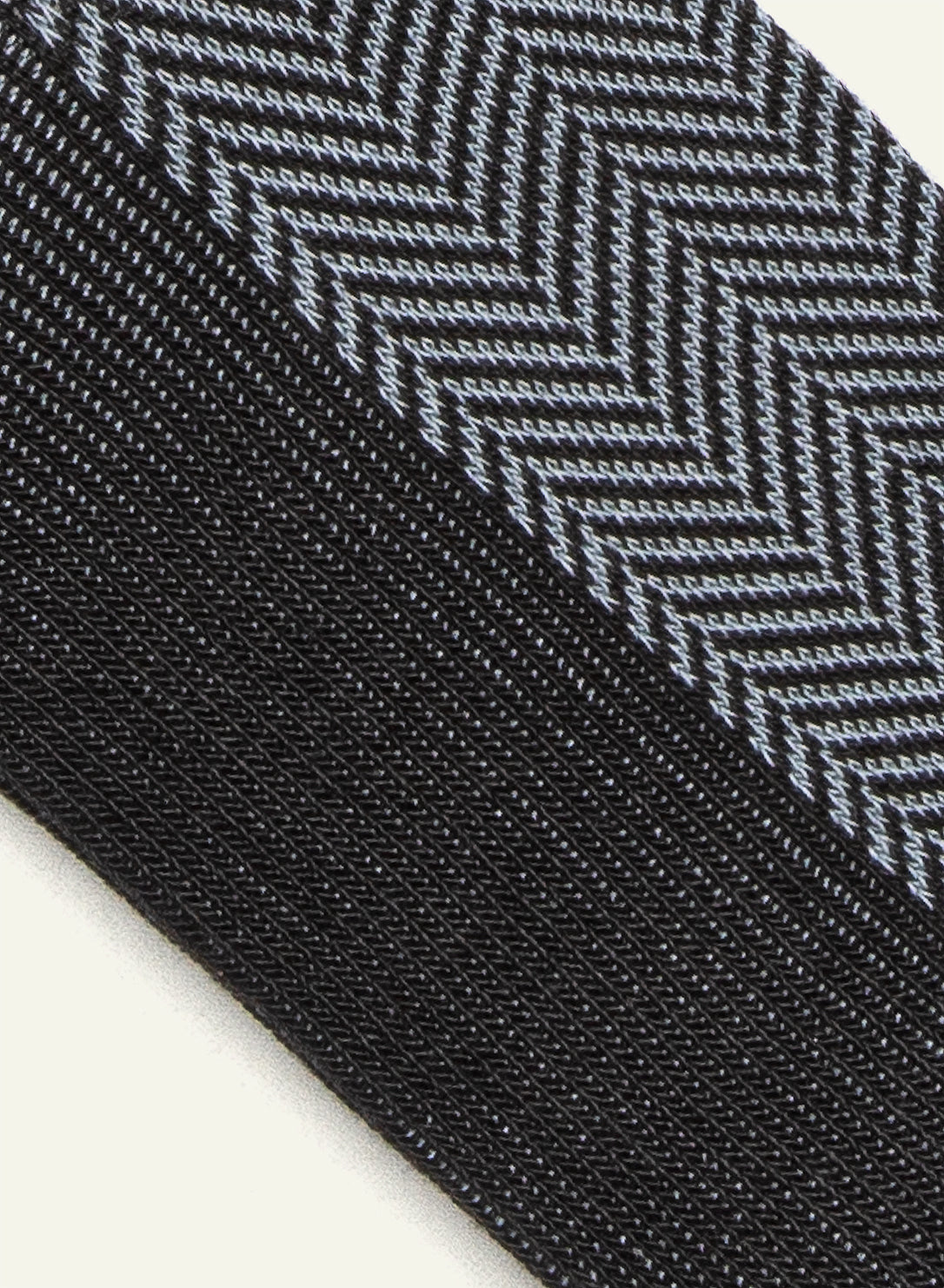 Chaussettes fantaisie hautes Chevronnée Grise - vue 5 - Archiduchesse