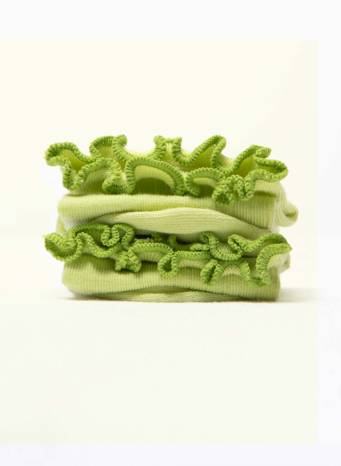 Collerettes Light Green Frilly Socks - Made in France